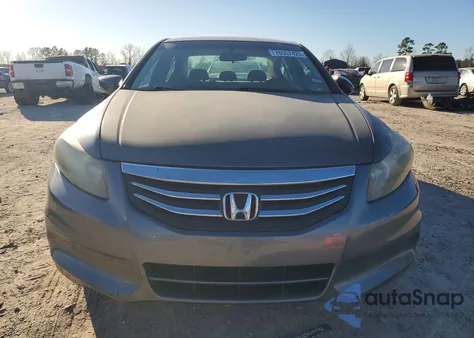 2011 Honda Accord Lx from USA, damaged, VIN 1HGCP2F35BA101457